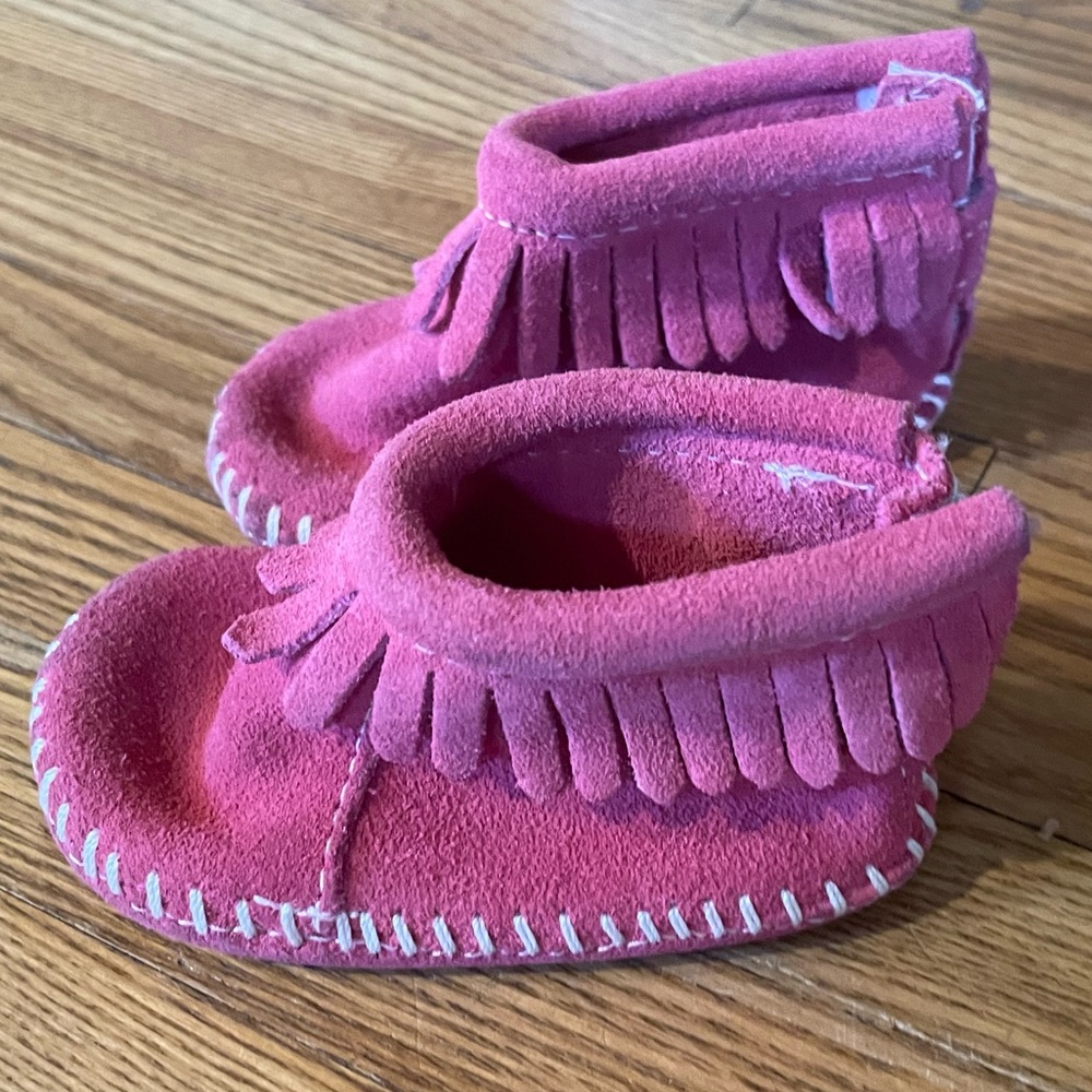 Baby Hot Pink Minnetonka Moccasins size 2